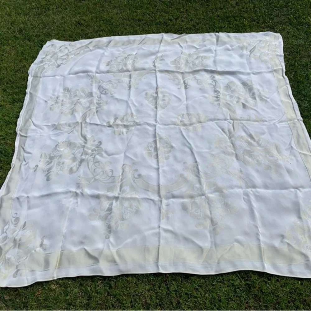 Table Cloth